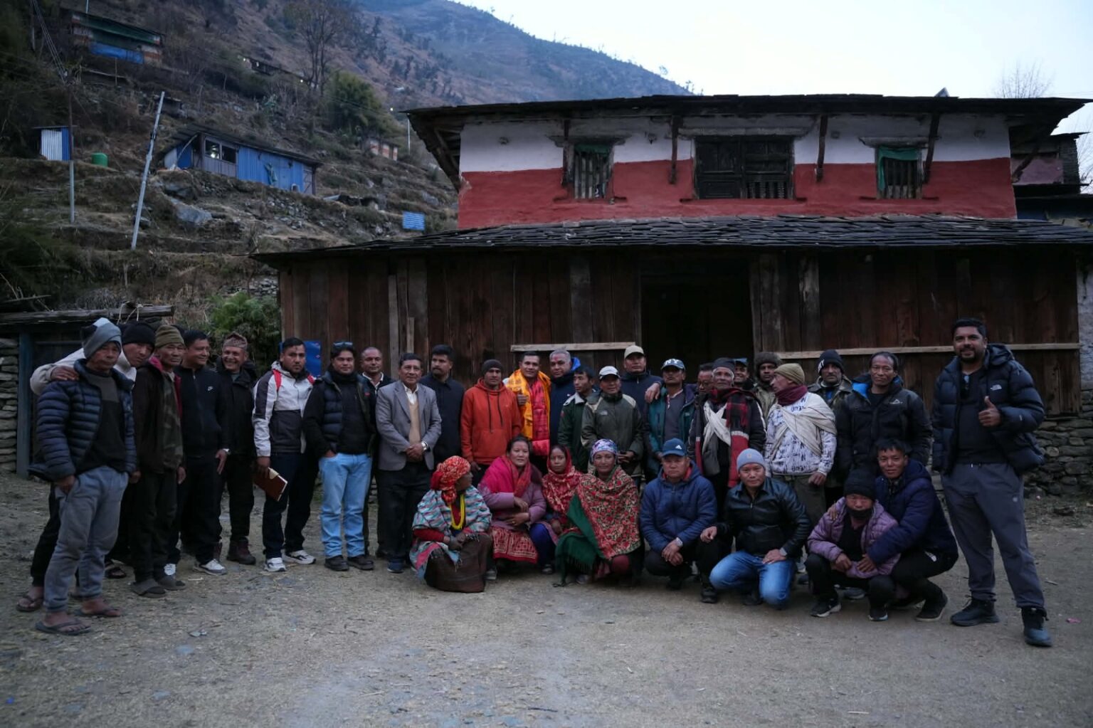 कांग्रेसका उम्मेदवार भण्डारीको धवलागिरी गाउँपालिकामा चुनावी अभियान