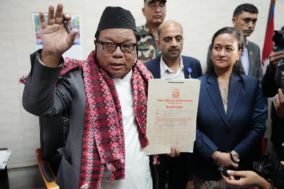पदभार ग्रहण गर्दै महावीर पुनले भने, रातदिन काम गर्छु, तीन वर्षभित्र छोड्छु
