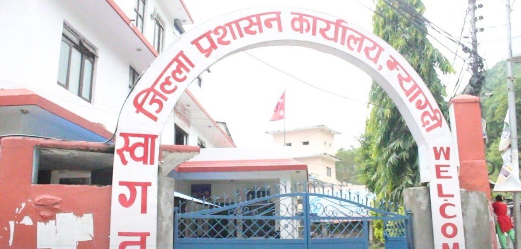 बेनी–जोमसोम र बेनी–दरबाङ सडकमा रातिमा सवारी बन्द हुने